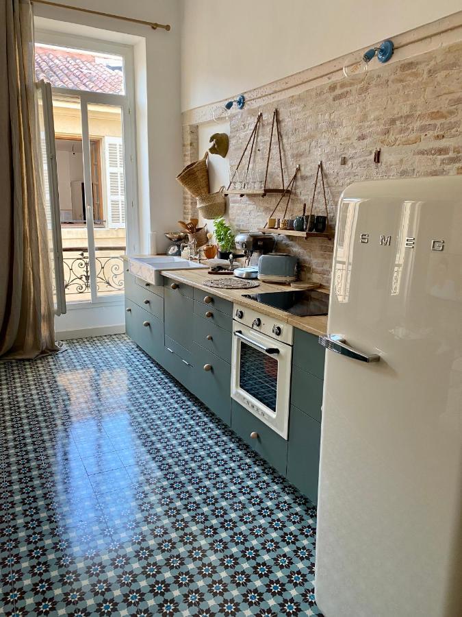 Apartment Haussmannien Rue Pietonne Opera Marseilles